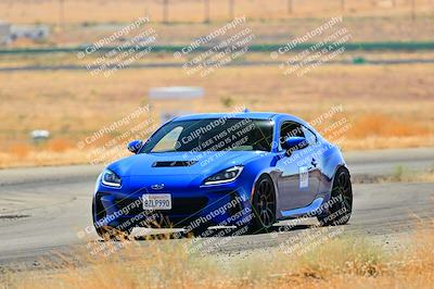 media/Oct-05-2024-Extreme Speed (Sat) [[dcd4a721fe]]/Parade Lap/
